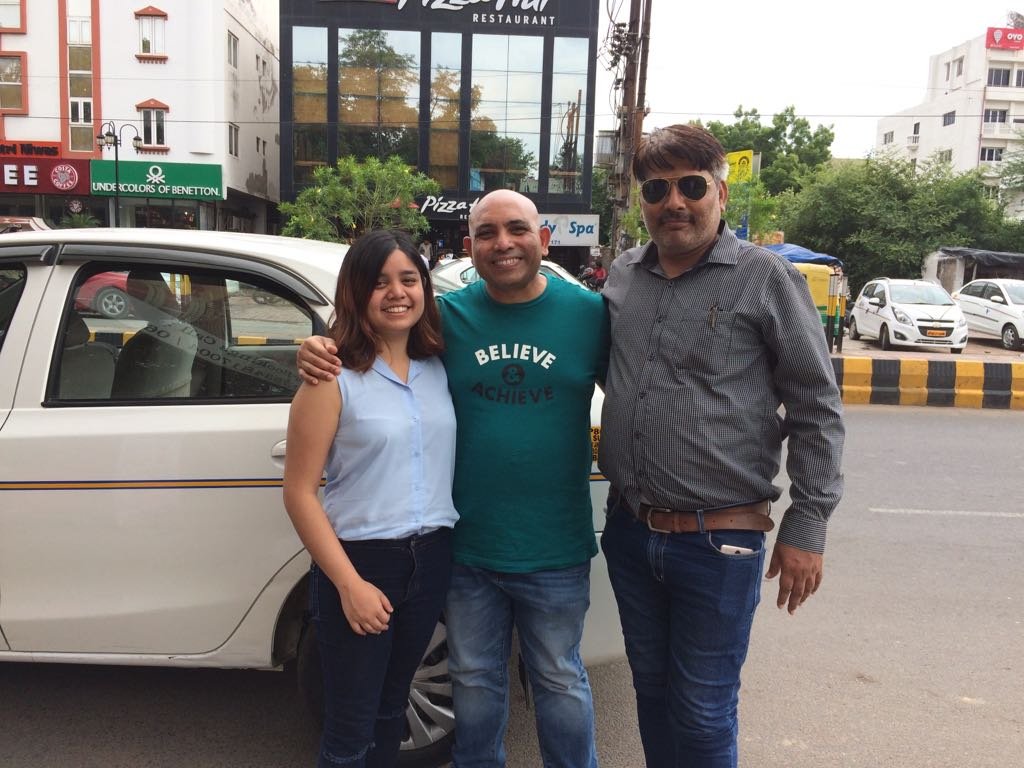 Cost of Delhi Agra Tour Package by Car