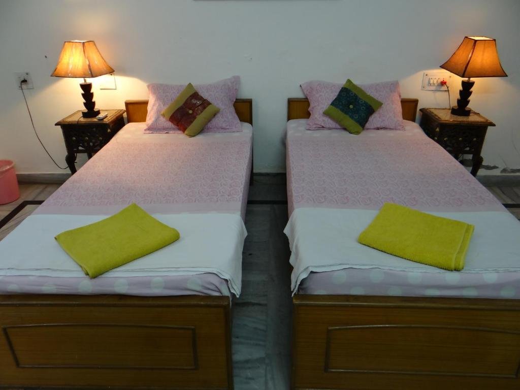 N Homestay Agra: A Comfortable and Affordable Stay in the Heart of the City