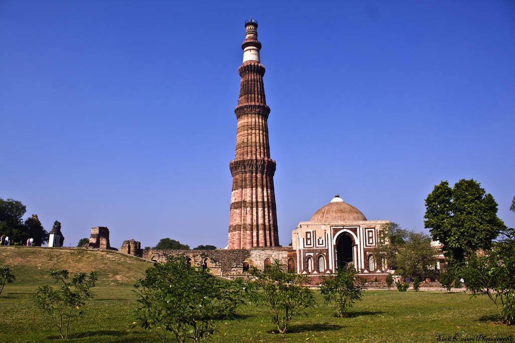qutub minar delhi - delhi tour package