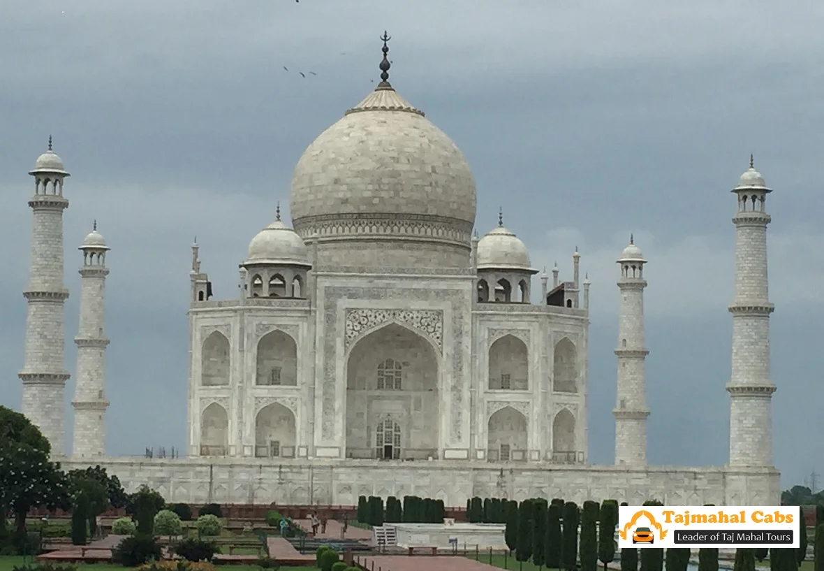 Grand view of the Taj Mahal during a luxury Golden Triangle tour
