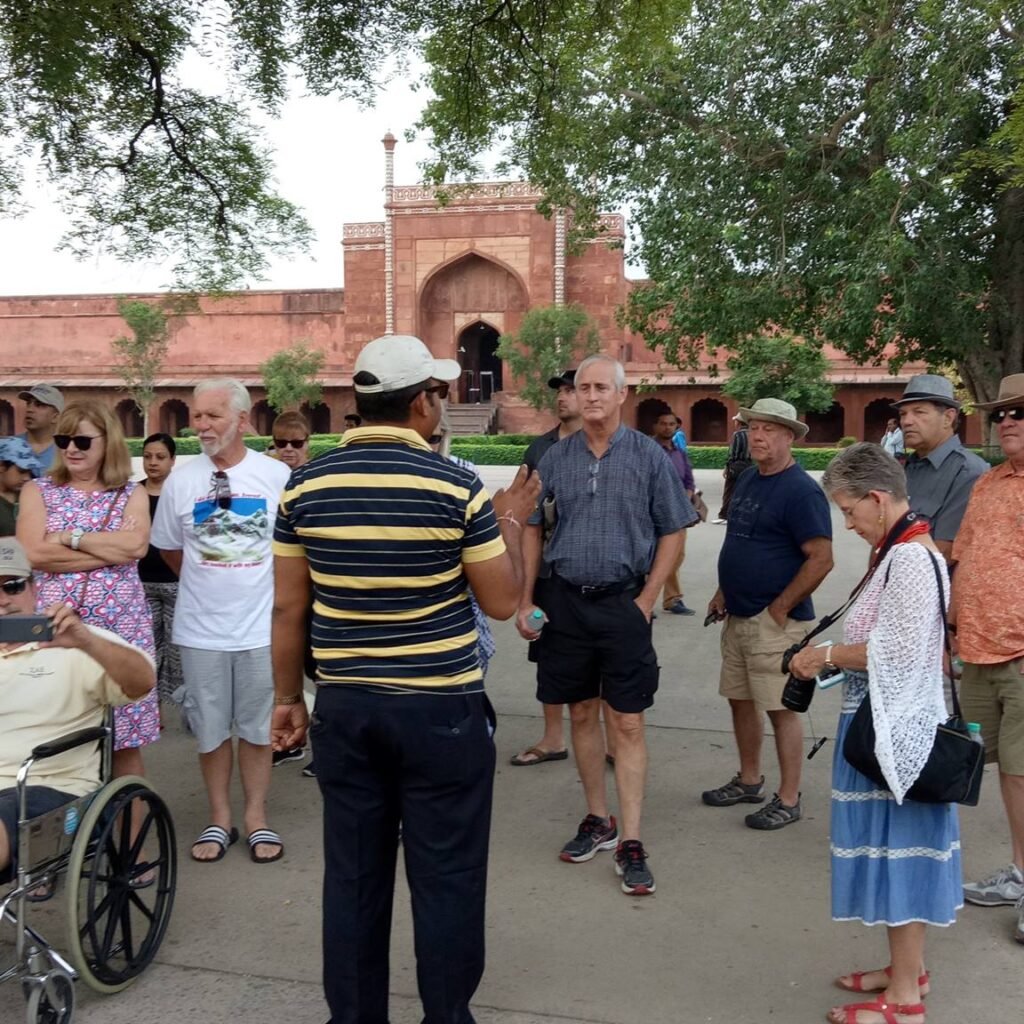 Agra Guide Service Image